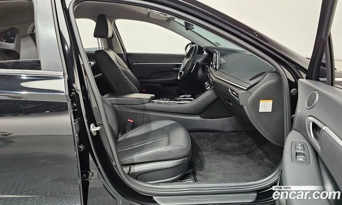 Hyundai Sonata 2023 2.0 автомат (гидро), фото 16 Hyundai Sonata 2023 2.0 автомат (гидро), фото 16