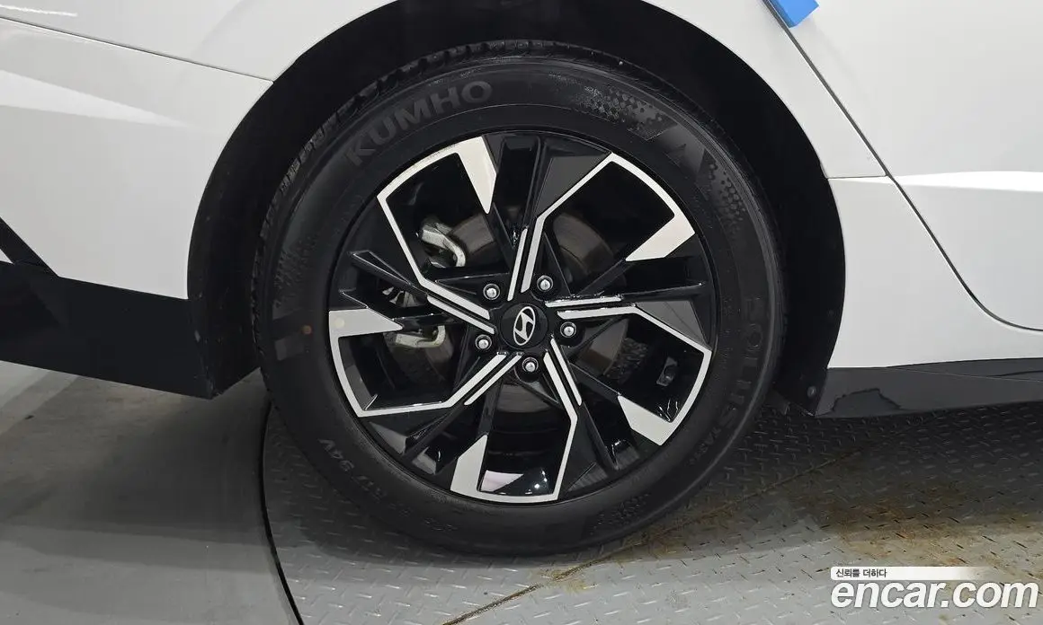 Hyundai Sonata 2024 2.0 автомат (гидро), фото 5
