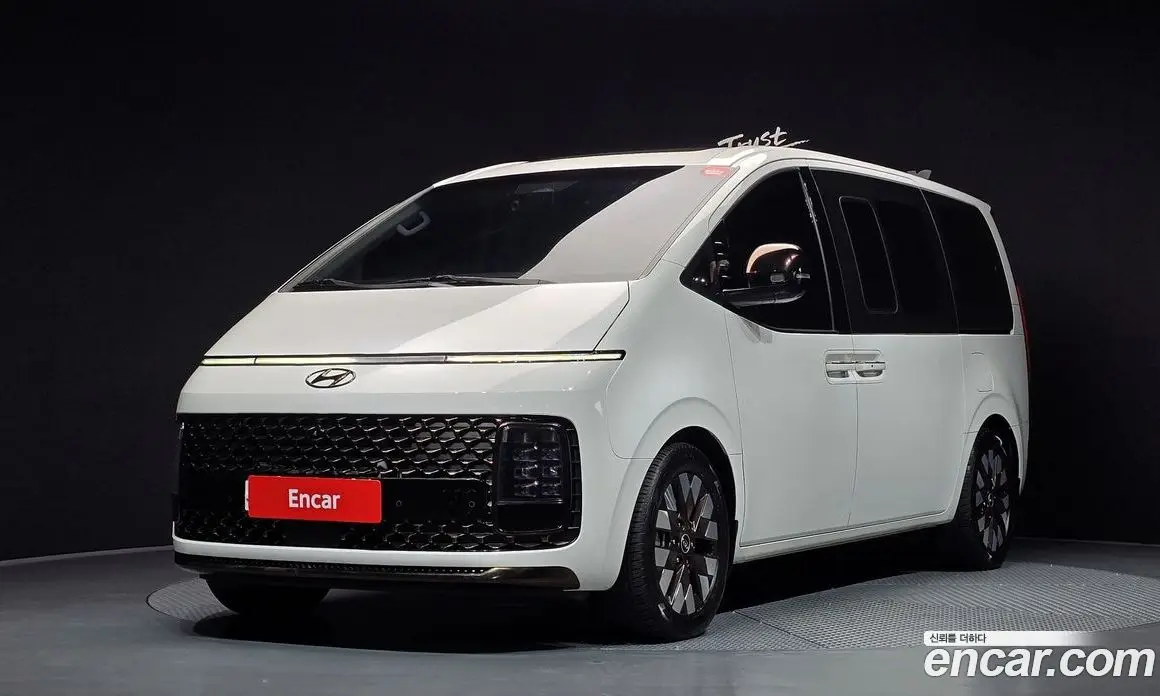Hyundai Staria 2021 2.2 автомат (гидро), фото 1 Hyundai Staria 2021 2.2 автомат (гидро), фото 1