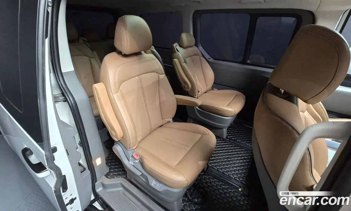 Hyundai Staria 2021 2.2 автомат (гидро), фото 17 Hyundai Staria 2021 2.2 автомат (гидро), фото 17