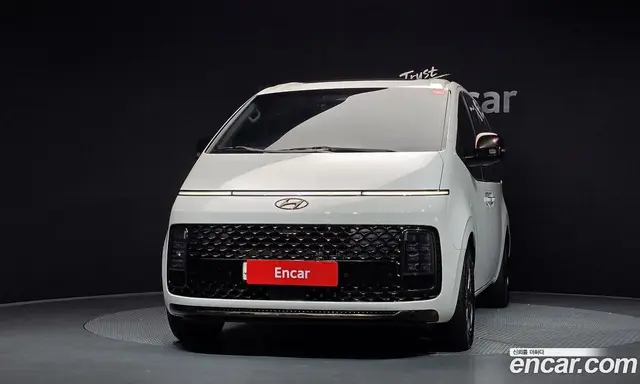 Hyundai Staria 2021 2.2 автомат (гидро), миниатюра 3 Hyundai Staria 2021 2.2 автомат (гидро), миниатюра 3