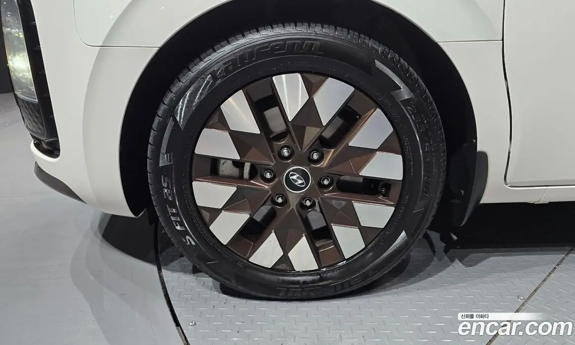 Hyundai Staria 2021 2.2 автомат (гидро), фото 5 Hyundai Staria 2021 2.2 автомат (гидро), фото 5