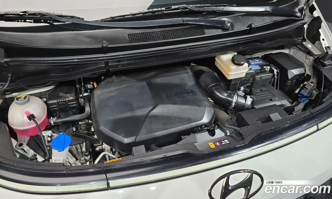 Hyundai Staria 2021 2.2 автомат (гидро), фото 6 Hyundai Staria 2021 2.2 автомат (гидро), фото 6
