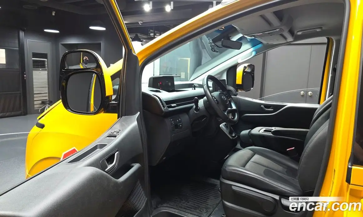 Hyundai Staria 2024 3.5 автомат (гидро), фото 13 Hyundai Staria 2024 3.5 автомат (гидро), фото 13