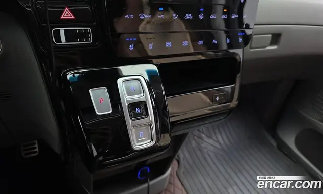 Hyundai Staria 2025 2.2 автомат (гидро), миниатюра 11 Hyundai Staria 2025 2.2 автомат (гидро), миниатюра 11