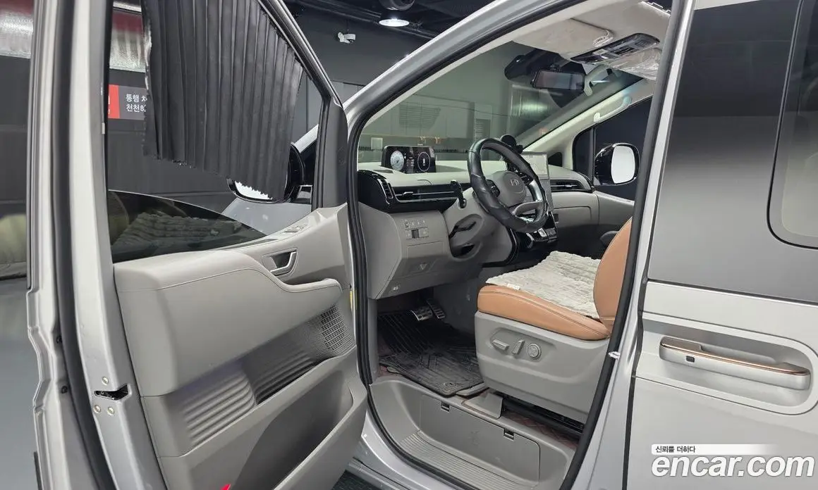Hyundai Staria 2025 2.2 автомат (гидро), фото 12 Hyundai Staria 2025 2.2 автомат (гидро), фото 12