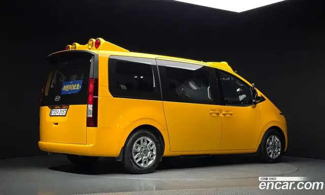 Hyundai Staria 2025 3.5 автомат (гидро), миниатюра 2 Hyundai Staria 2025 3.5 автомат (гидро), миниатюра 2