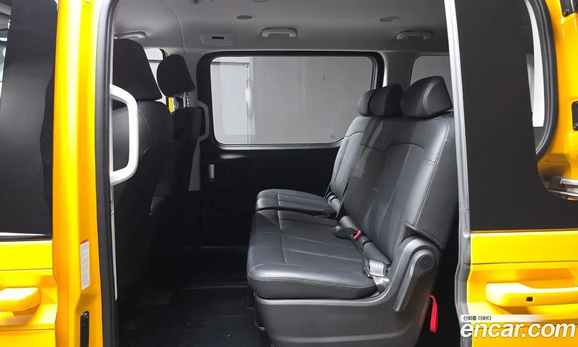 Hyundai Staria 2025 3.5 автомат (гидро), фото 18 Hyundai Staria 2025 3.5 автомат (гидро), фото 18