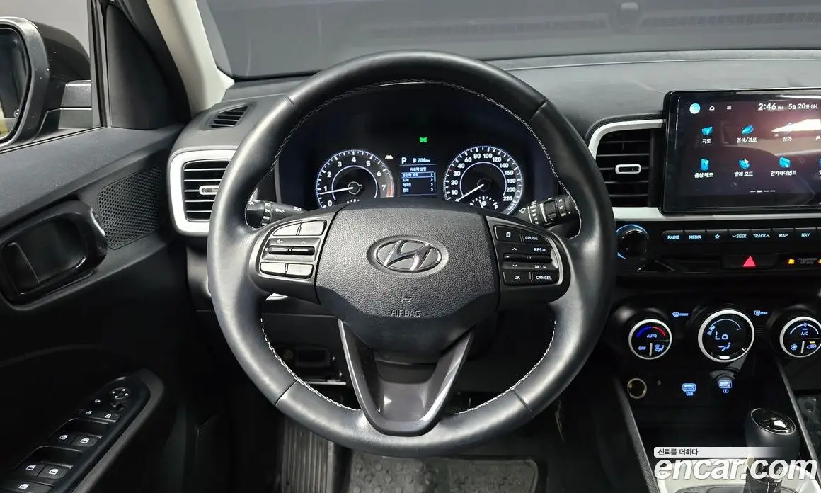 Hyundai Venue 2021 1.6 автомат (гидро), фото 20