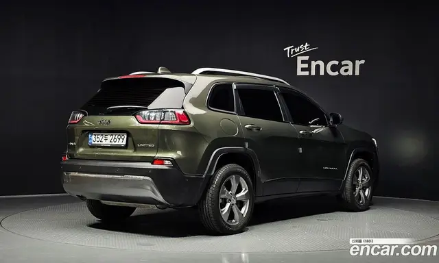 Jeep Cherokee 2021 2.4 автомат (гидро), миниатюра 2 Jeep Cherokee 2021 2.4 автомат (гидро), миниатюра 2