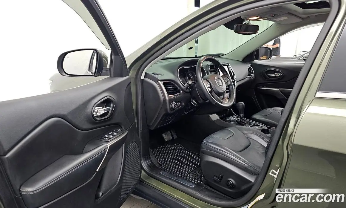 Jeep Cherokee 2021 2.4 автомат (гидро), фото 13 Jeep Cherokee 2021 2.4 автомат (гидро), фото 13