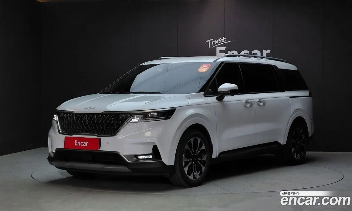 Kia Carnival 2022 3.5 автомат (гидро), фото 1 Kia Carnival 2022 3.5 автомат (гидро), фото 1