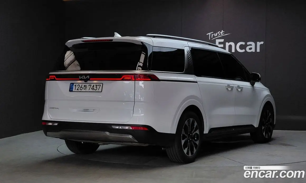 Kia Carnival 2022 3.5 автомат (гидро), фото 2 Kia Carnival 2022 3.5 автомат (гидро), фото 2