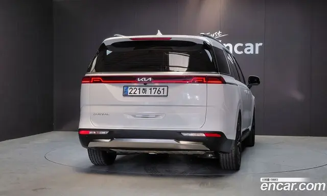 Kia Carnival 2023 3.5 автомат (гидро), миниатюра 4