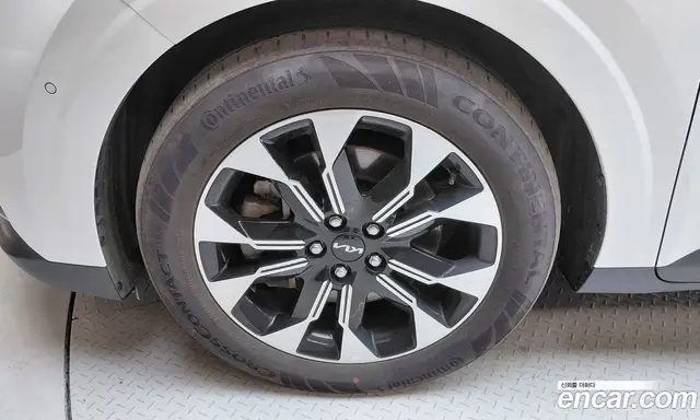 Kia Carnival 2023 3.5 автомат (гидро), миниатюра 5