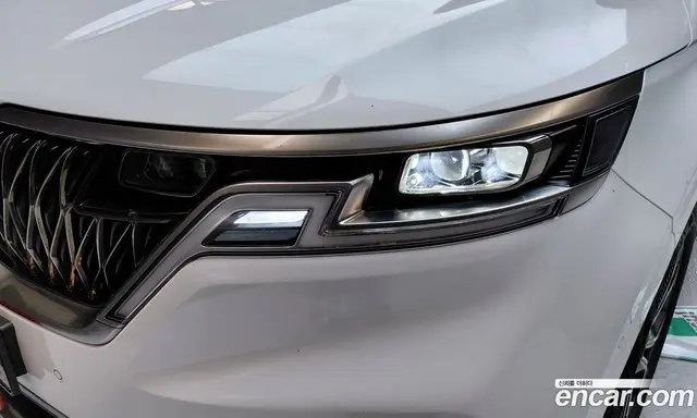 Kia Carnival 2023 3.5 автомат (гидро), миниатюра 8