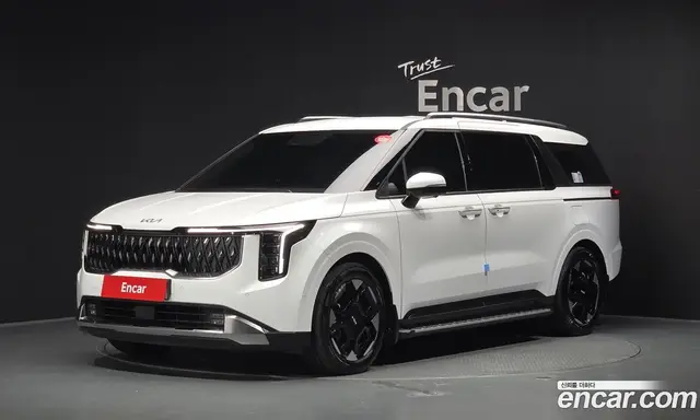Kia Carnival, 2025, 12 667 км
