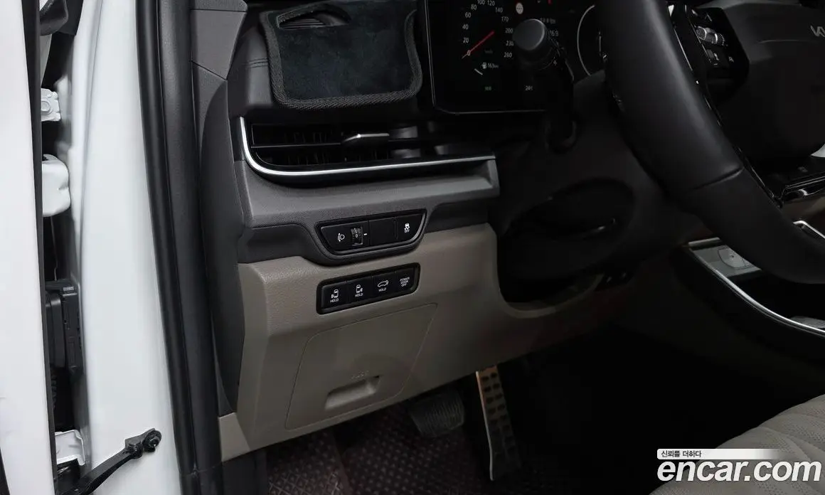 Kia Carnival 2025 3.5 автомат (гидро), фото 13