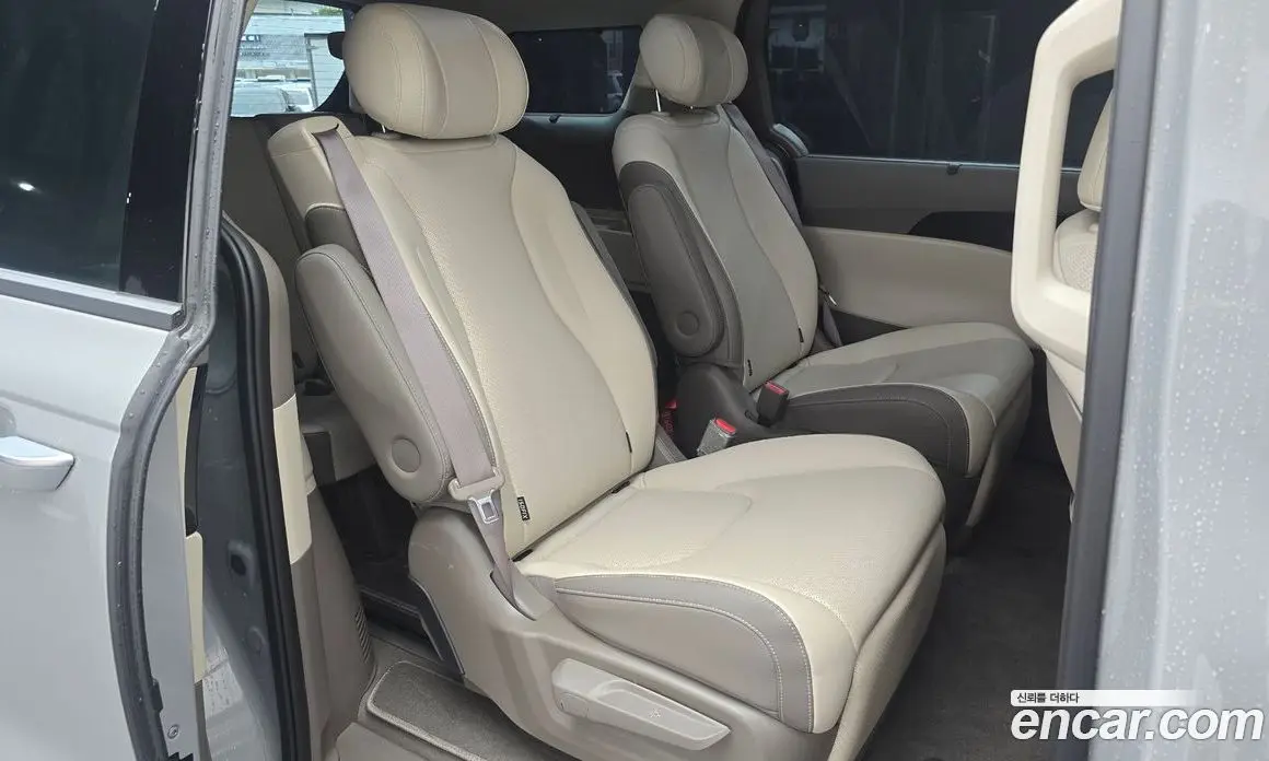 Kia Carnival 2025 2.2 автомат (гидро), фото 18 Kia Carnival 2025 2.2 автомат (гидро), фото 18