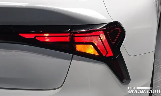 Kia K5 (Optima) 2024 2.0 автомат (гидро), миниатюра 8 Kia K5 (Optima) 2024 2.0 автомат (гидро), миниатюра 8