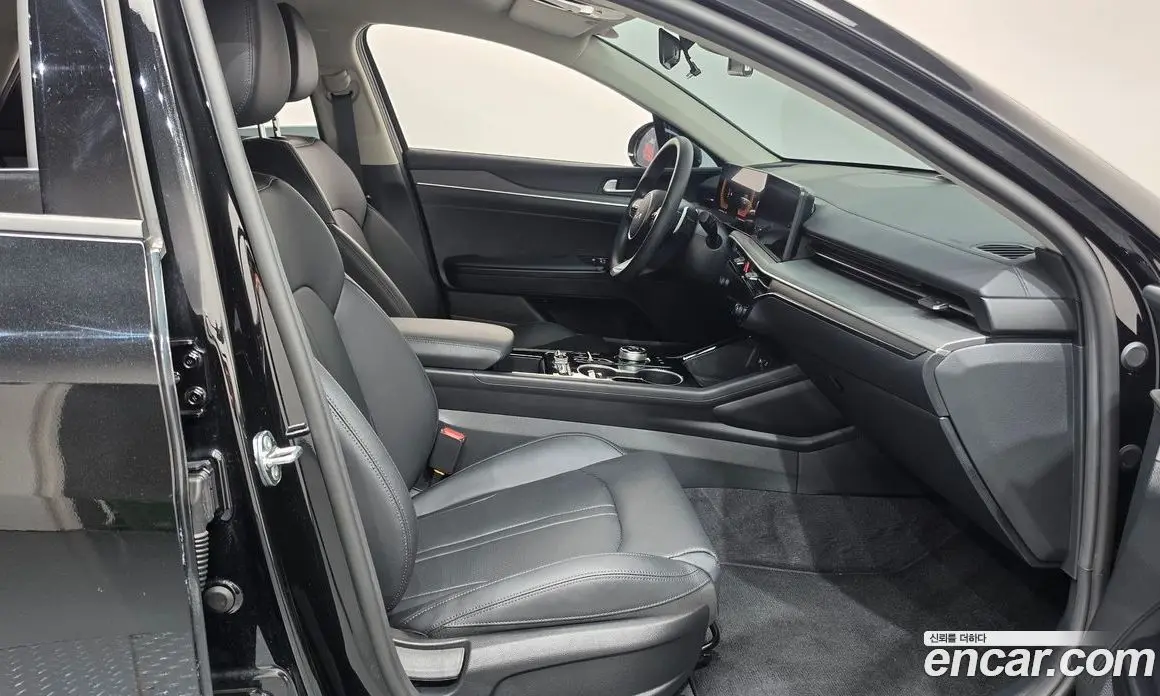 Kia K5 (Optima) 2024 2.0 автомат (гидро), фото 16 Kia K5 (Optima) 2024 2.0 автомат (гидро), фото 16