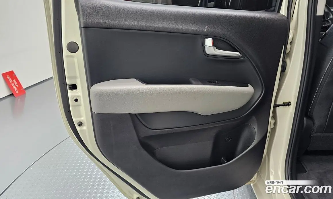 Kia Ray 2020 1.0 автомат (гидро), фото 15 Kia Ray 2020 1.0 автомат (гидро), фото 15