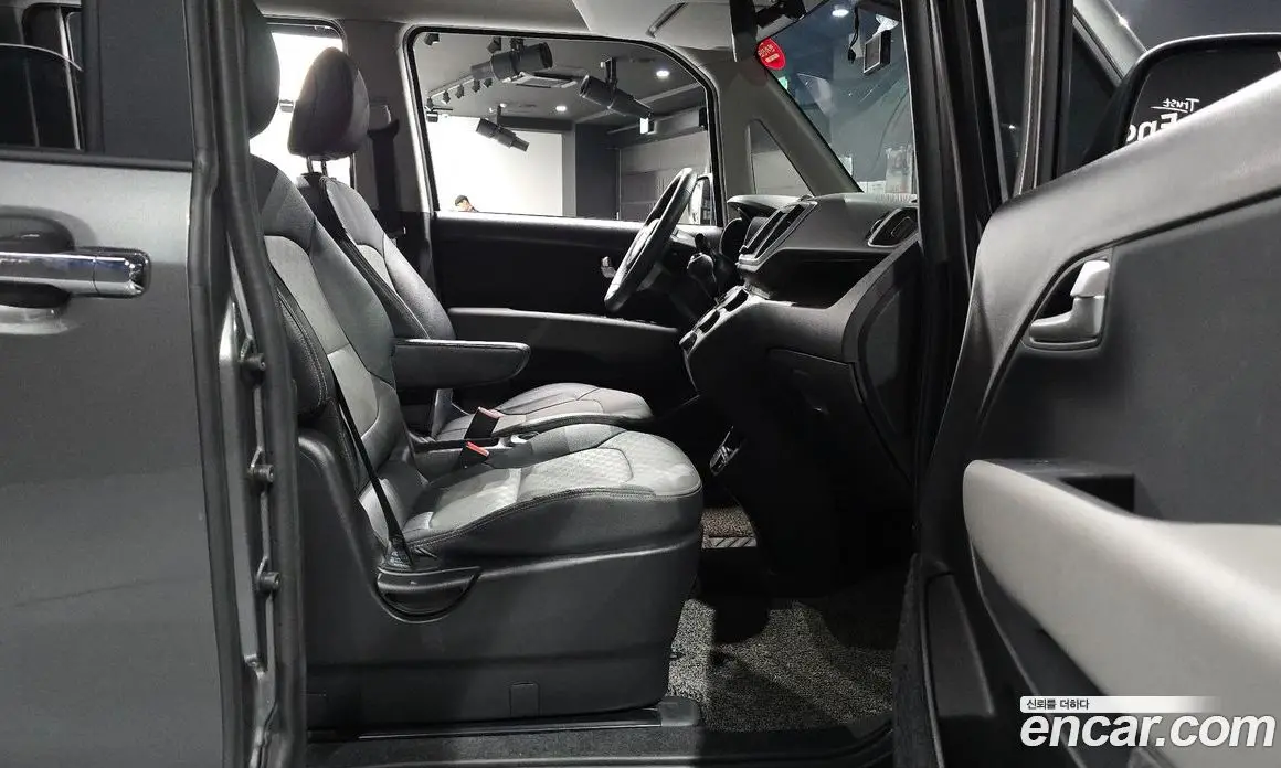 Kia Ray 2022 1.0 автомат (гидро), фото 16