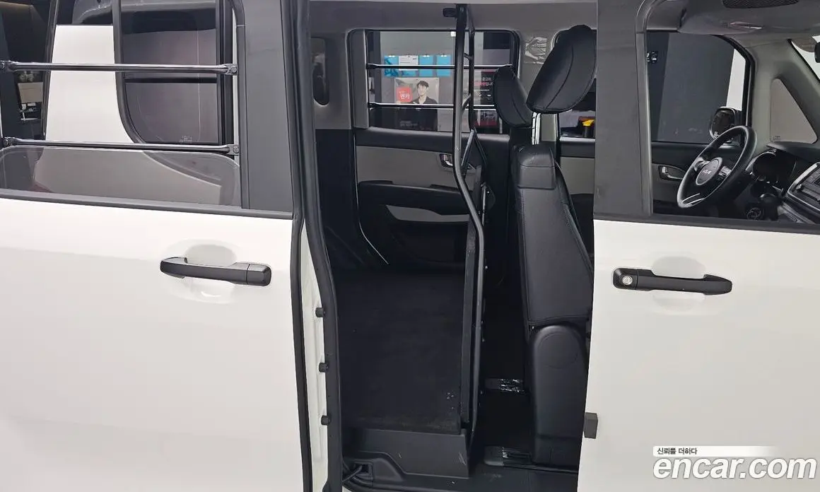 Kia Ray 2022 1.0 автомат (гидро), фото 17