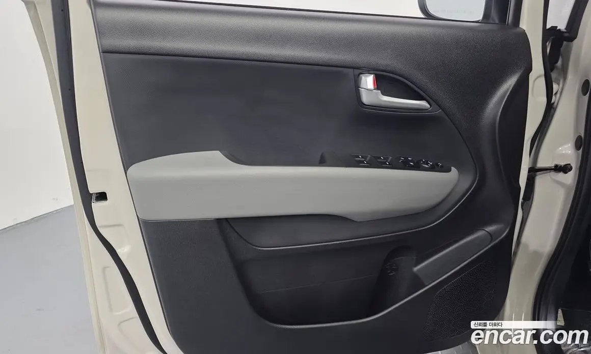 Kia Ray 2026 1.0 автомат (гидро), фото 14 Kia Ray 2026 1.0 автомат (гидро), фото 14