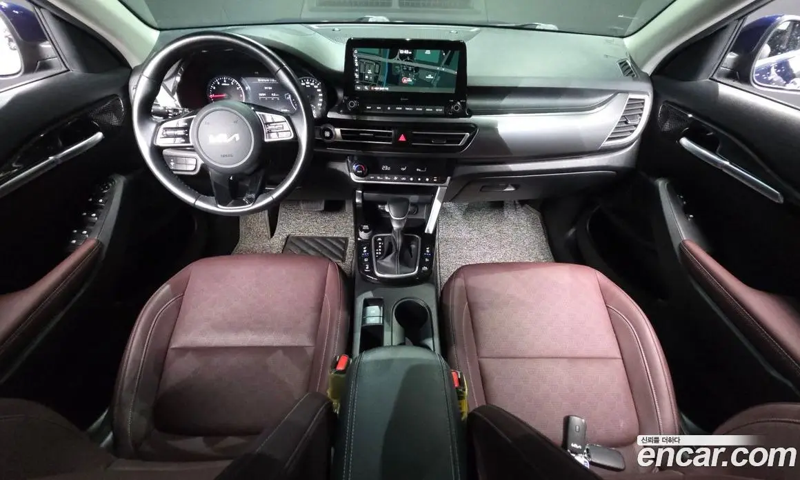 Kia Seltos 2021 1.6 автомат (гидро), фото 10 Kia Seltos 2021 1.6 автомат (гидро), фото 10