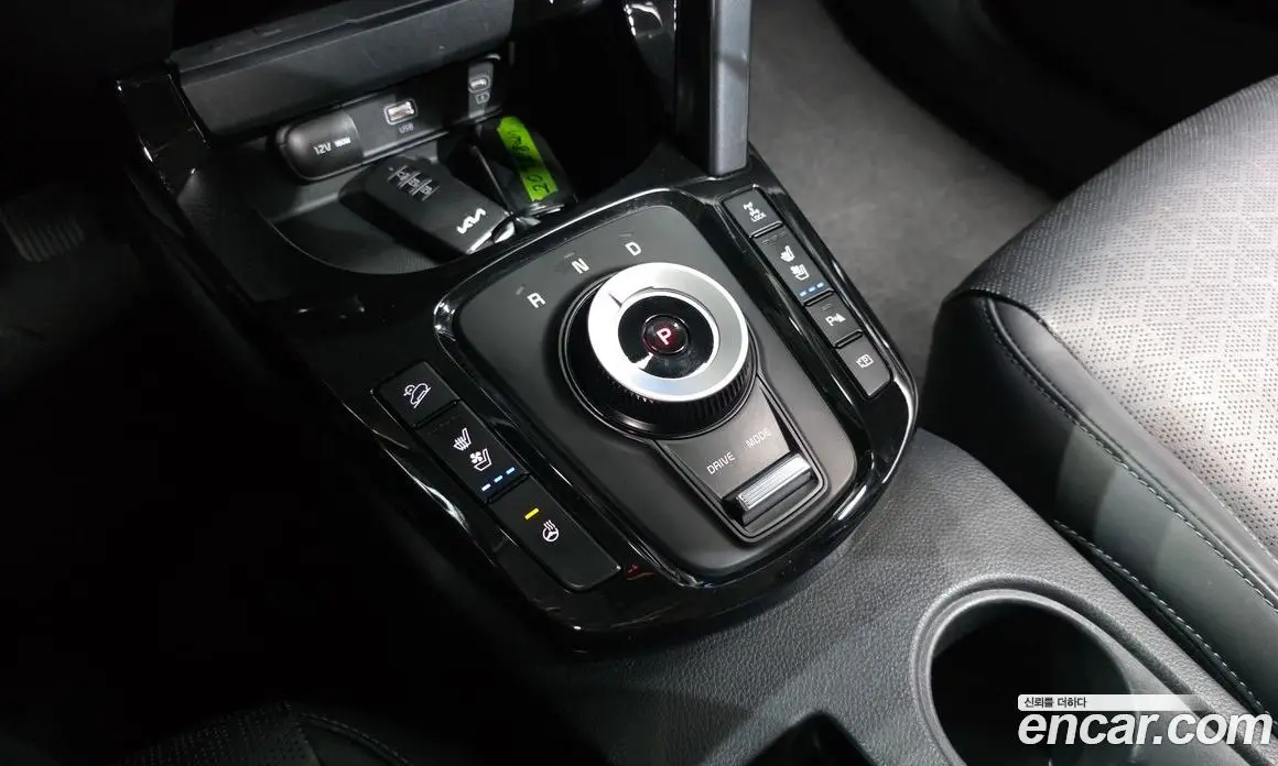 Kia Seltos 2022 1.6 автомат (гидро), фото 12 Kia Seltos 2022 1.6 автомат (гидро), фото 12