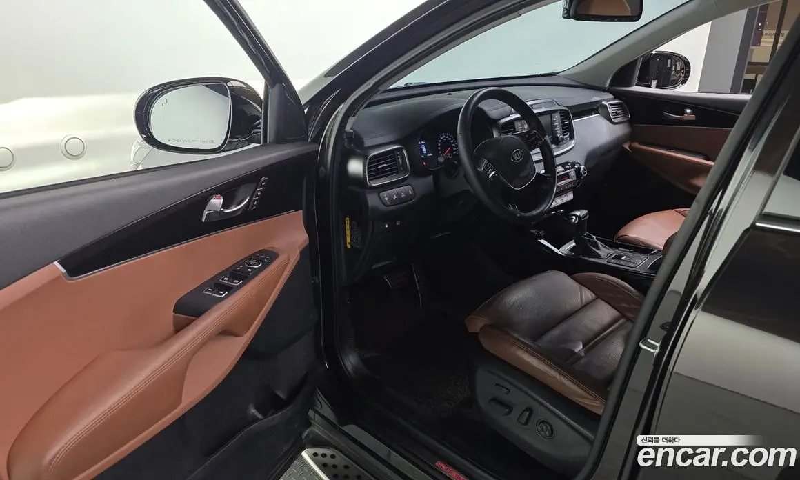Kia Sorento 2017 2.2 автомат (гидро), фото 13