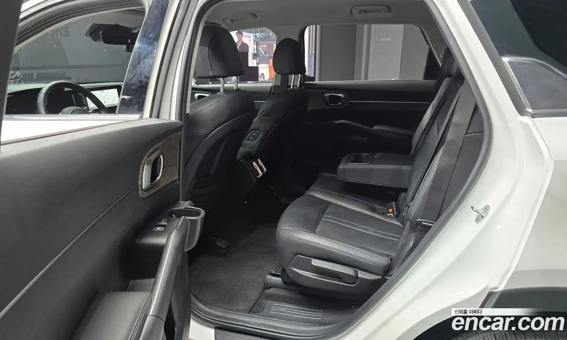 Kia Sorento 2022 2.2 автомат (гидро), фото 18