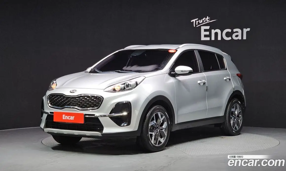 Kia Sportage 2019 2.0 автомат (гидро), фото 1 Kia Sportage 2019 2.0 автомат (гидро), фото 1