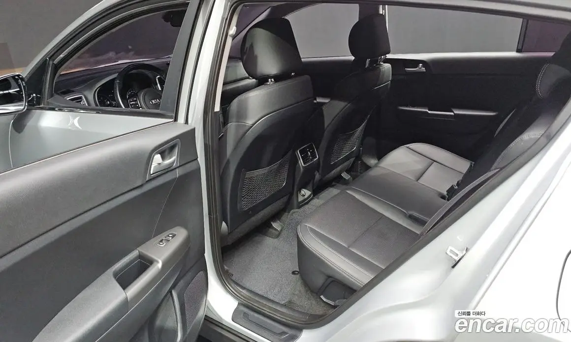 Kia Sportage 2019 2.0 автомат (гидро), фото 16 Kia Sportage 2019 2.0 автомат (гидро), фото 16