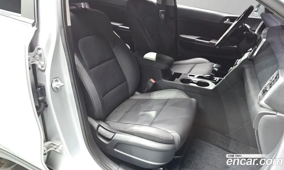 Kia Sportage 2019 2.0 автомат (гидро), фото 17 Kia Sportage 2019 2.0 автомат (гидро), фото 17