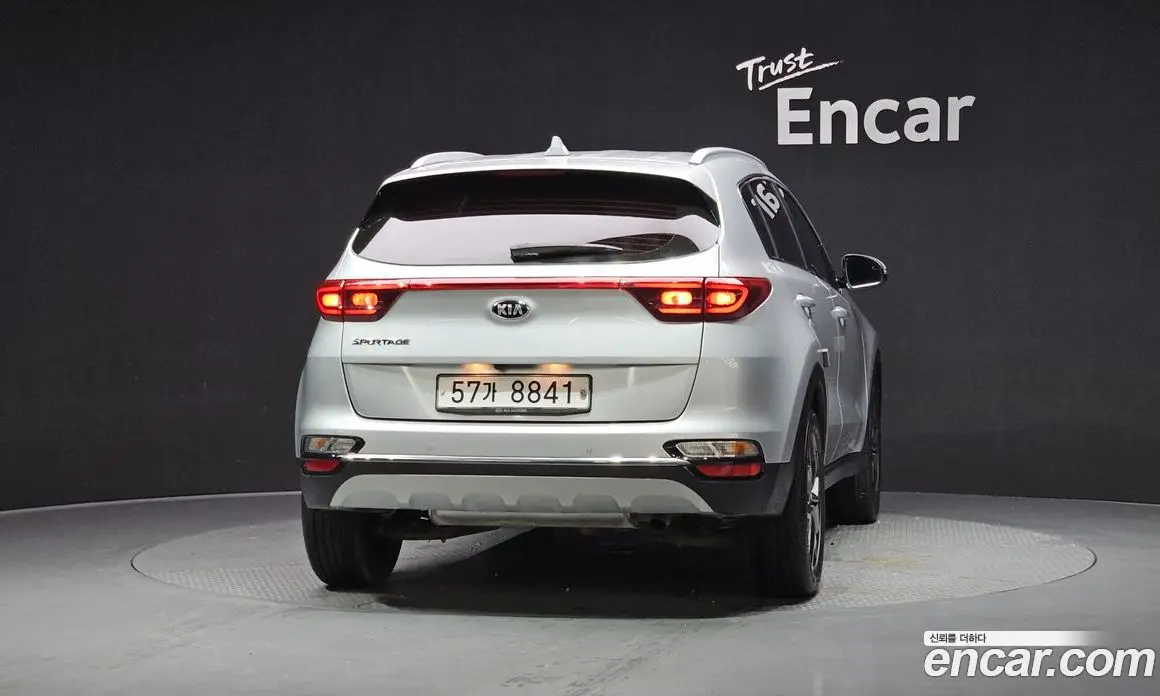 Kia Sportage 2019 2.0 автомат (гидро), фото 4 Kia Sportage 2019 2.0 автомат (гидро), фото 4