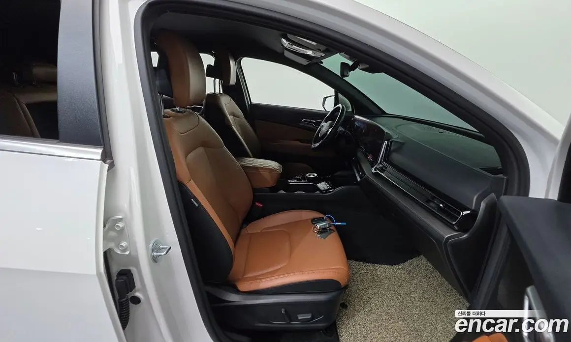 Kia Sportage 2023 2.0 автомат (гидро), фото 16
