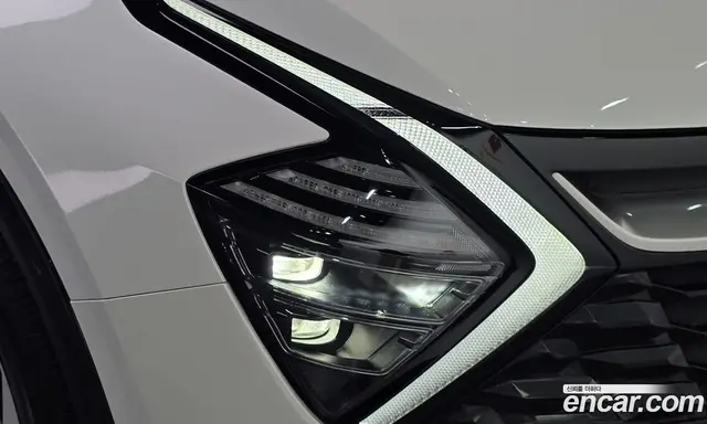 Kia Sportage 2023 2.0 автомат (гидро), миниатюра 8