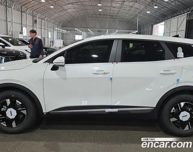 Kia Sportage 2026 1.6 автомат (гидро), миниатюра 5