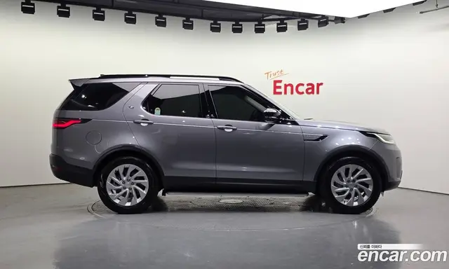 Land Rover Discovery 2026 2.0 автомат (гидро), миниатюра 5 Land Rover Discovery 2026 2.0 автомат (гидро), миниатюра 5
