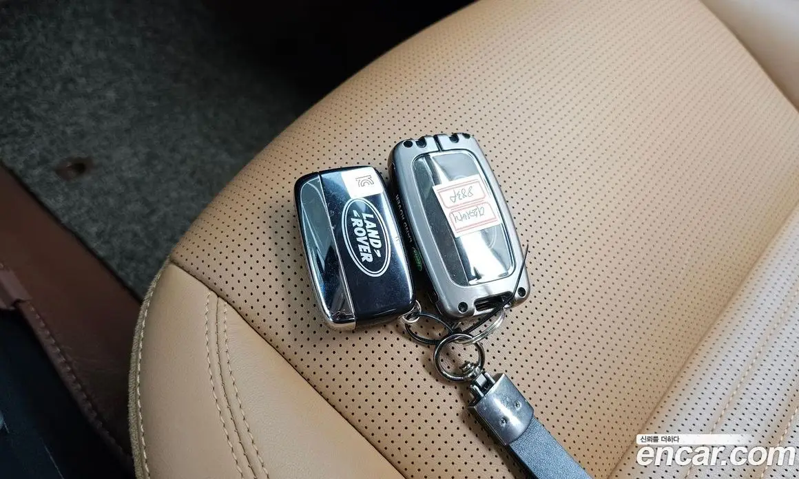 Land Rover Discovery Sport 2017 2.0 автомат (гидро), фото 16 Land Rover Discovery Sport 2017 2.0 автомат (гидро), фото 16