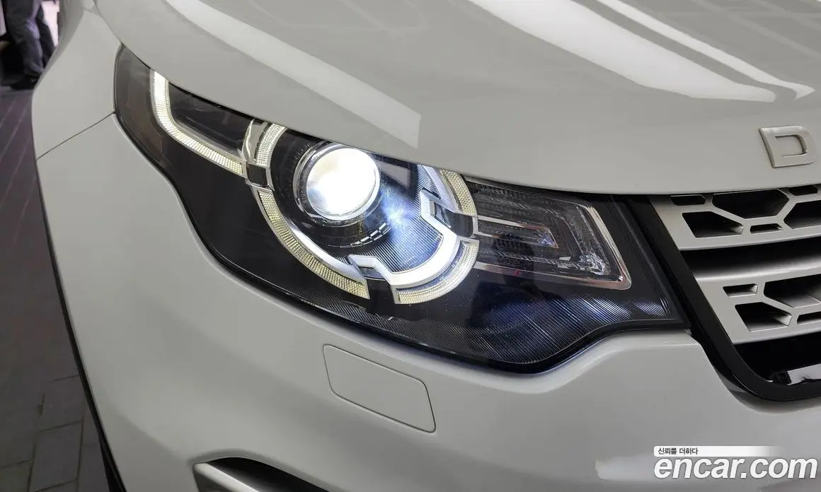Land Rover Discovery Sport 2017 2.0 автомат (гидро), фото 8 Land Rover Discovery Sport 2017 2.0 автомат (гидро), фото 8
