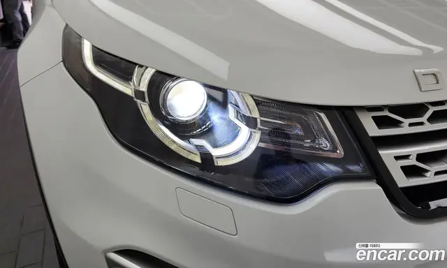 Land Rover Discovery Sport 2017 2.0 автомат (гидро), миниатюра 8 Land Rover Discovery Sport 2017 2.0 автомат (гидро), миниатюра 8