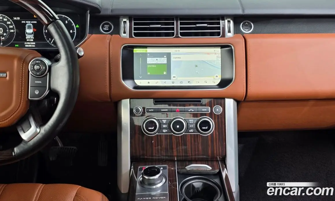 Land Rover Range Rover 2017 4.4 автомат (гидро), фото 20