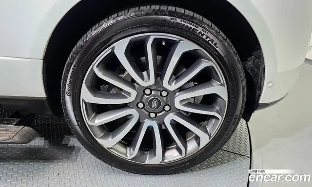 Land Rover Range Rover 2017 4.4 автомат (гидро), миниатюра 7