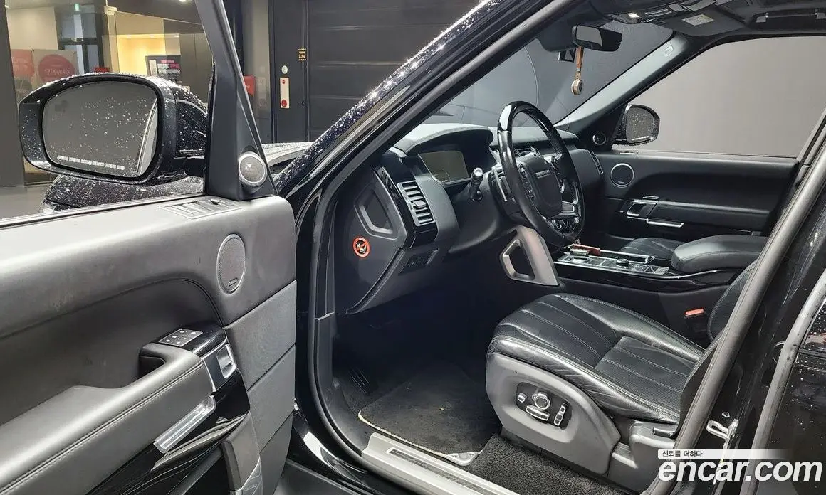 Land Rover Range Rover 2017 4.4 автомат (гидро), фото 13 Land Rover Range Rover 2017 4.4 автомат (гидро), фото 13
