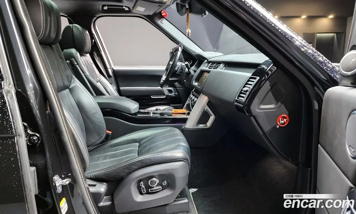Land Rover Range Rover 2017 4.4 автомат (гидро), фото 16 Land Rover Range Rover 2017 4.4 автомат (гидро), фото 16