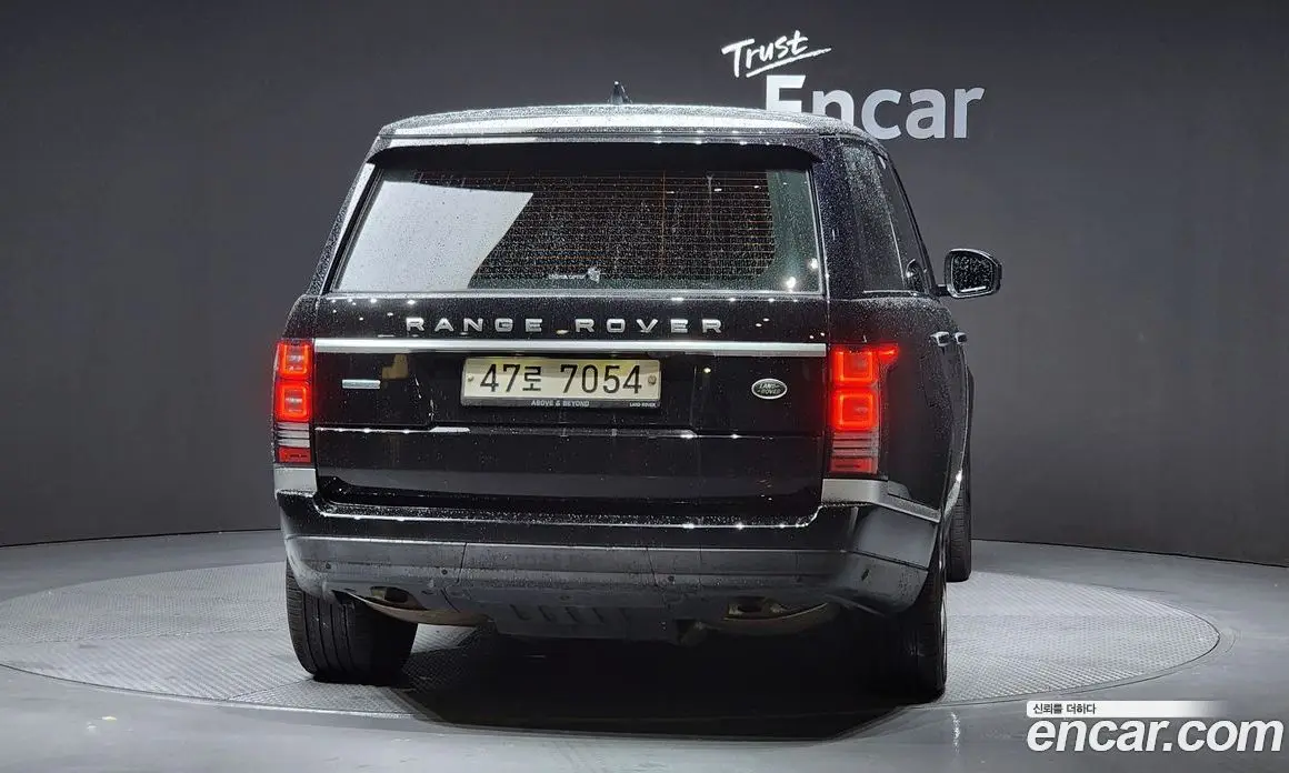 Land Rover Range Rover 2017 4.4 автомат (гидро), фото 4 Land Rover Range Rover 2017 4.4 автомат (гидро), фото 4