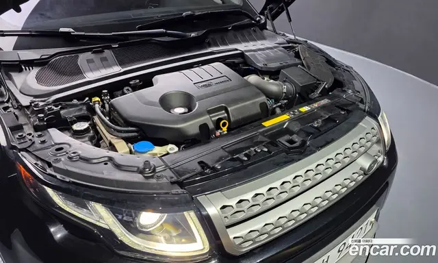 Land Rover Range Rover Evoque 2019 2.0 автомат (гидро), миниатюра 5 Land Rover Range Rover Evoque 2019 2.0 автомат (гидро), миниатюра 5